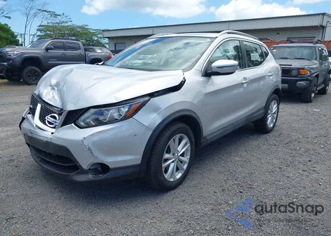 2017 Nissan Rogue Sport Sv z USA, uszkodzony, nr VIN JN1BJ1CP2HW013252